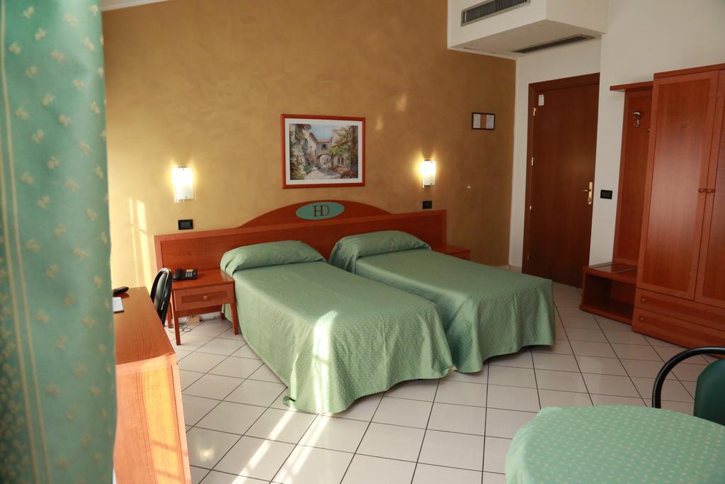 Hotel Dore Mailand Exterior foto